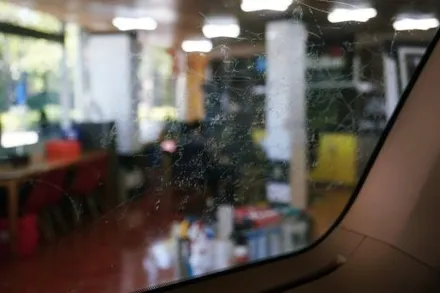 대구 경산 올뉴카니발 썬팅 재시공은 프리미엄 필름으로하세요.