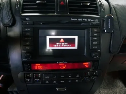 모하비 켈란 안드로이드 올인원. 12.3인치로 네비게이션 매립.