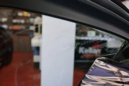 대구 bmw 730d 프리미엄썬팅과 유막제거와 발수코팅으로 뜨거운 태양과 장마 대비하세요.