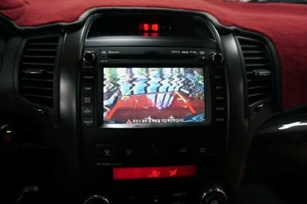 기아 쏘렌토R 켈란 안드로이드 올인원. 네비게이션 매립. AHD 후방카메라.