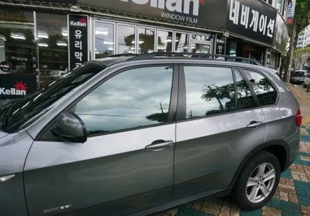 대구 경산 BMW X5 썬팅재시공은 최고급 프리미엄 반사필름으로.