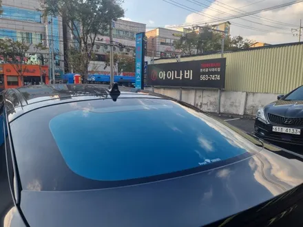 대구 달서구 로얄시리즈 801 반사필름 블루 썬팅 스팅어 전체 재시공 [ 아이나비 본리점 / 에이블 오토 ]