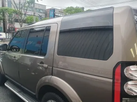 대구 달서구 랜드로버 디스커버리 4 로얄시리즈 101 비반사필름 전체 재시공 [ 아이나비 본리점 / 에이블오토 ]