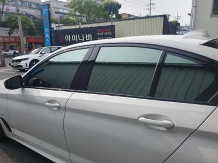 대구 달서구 BMW G30 BMW5시리즈 G바디 로얄시리즈 701 반사필름 전체 재시공 [썬루프 까지]
