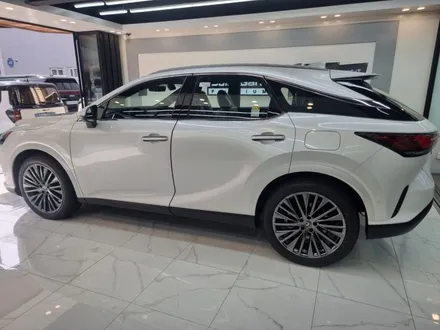 럭셔리 SUV 렉서스 RX350h 하이브리드로 연비까지 최상인 최고급SUV / 서울 마포구 용강동