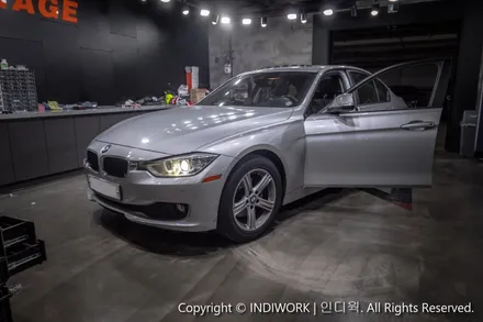 무참히 깨져버린 BMW 모니터, 회생절차  ! / 서울 구로구 구로동