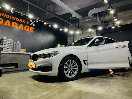 풀디지털,풀해상도,정비율 BMW 3GT 애플카플레이&안드로이드오토 빌드업 !! / 서울 구로구 구로동
