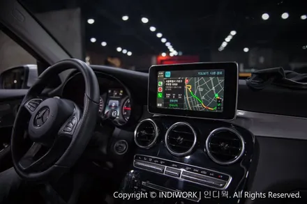벤츠GLC220D, 풀디지털,풀스크린 960*540 정비율 벤츠 애플카플레이 빌드업 ! / 서울 구로구 구로동