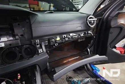 벤츠 E클래스 W213에서 순정모니터를 안드로이드로 사용 차량용 CAR PC M2C-200A-PLUS / 서울 구로구 구로동