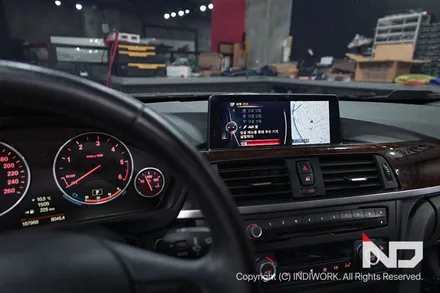 BMW 2013 320d F30 애플카플레이 빌드업 원래 차량시스템 훼손없이 시공됩니다. / 서울 구로구 구로동