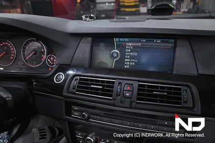 2010 BMW 528i  애플카플레이 모듈  안드로이드 올인원모니터 탈거 / 서울 구로구 구로동