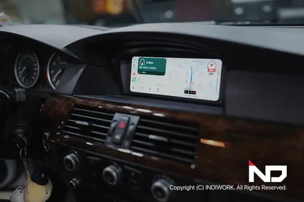 2009년 BMW E60후기형에  무선 카플레이, 안드로이드오토  & 순정형 후방카메라 까지 Get ! / 서울 구로구 구로동