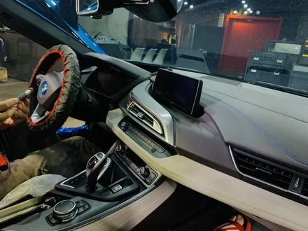 BMW i8 , 풀디지털, 풀해상도 ,정비율  애플카플레이 & 안드로이드 오토 빌드 업 !! / 서울 구로구 구로동