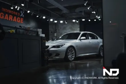 2009년 BMW E60 후기형에 무선 카플레이&안드로이드 오토 빌드 , ADD 트렁크 캐치형 후방 카메라 PGS 연동 / 서울 구로구 구로동