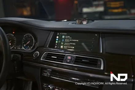 플래그십 BMW750Li  무선 카플레이& 무선 안드로이드 오토,    정전 방식의 터치 컨트롤 !! / 서울 구로구 구로동