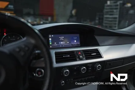 2009년 BMW E60 후기형에 무선 카플레이&안드로이드 오토 빌드 , ADD 트렁크 캐치형 후방 카메라 PGS 연동 / 서울 구로구 구로동