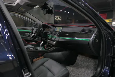 2015 BMW5 F10 안드로이드 셋탑 M2C-100IW 역시 정전식 멀티치 패널 적용 ! / 서울 구로구 구로동