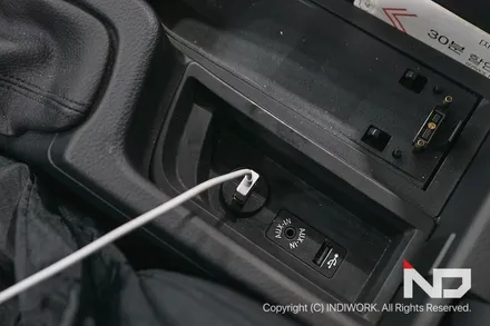 BMW 2013 320d F30 애플카플레이 빌드업 원래 차량시스템 훼손없이 시공됩니다. / 서울 구로구 구로동