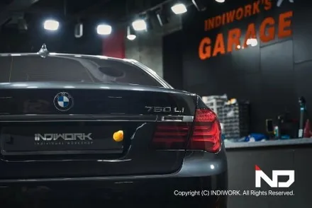 플래그십 BMW750Li  무선 카플레이& 무선 안드로이드 오토,    정전 방식의 터치 컨트롤 !! / 서울 구로구 구로동