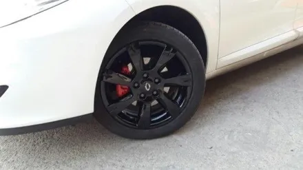 <청주휠수리/청주휠도색> SM3 차량 17인치 순정휠 상처복원후 블랙유광 색상으로복원 / 청주시 서원구