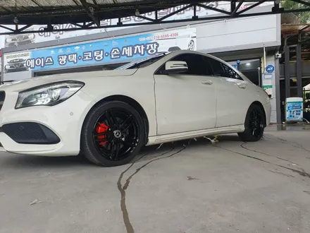 벤츠 C300 18인치 순정휠 -> 블랙유광 휠복원진행 청주휠복원, 청주휠수리, 청주명품휠복원, 청주명품휠수리, 휠매니져, 휠매니저 / 청주시 서원구