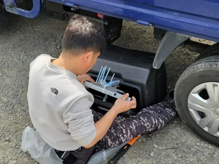 지붕 위에 얹어서 사용하는 봉고, 포터 갑바다이 / 하남 풍산동