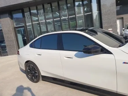 BMW i5 썬팅 재시공, 레인보우 레전드 루미너스 / 하남 풍산동