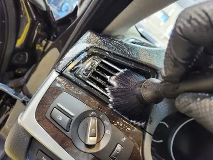군포 BMW 5시리즈 528i 디테일링 스팀세차 / 경기 군포