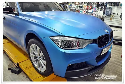 BMW 320D 3M블루메탈릭 전체랩핑 시공 및 유광블랙 에이버리루프스킨 [안산랩핑] 작업입니다. / 경기 화성 남양