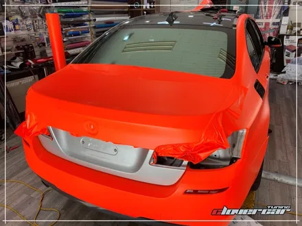bmw F10 530i전체랩핑 3m 사틴네온오렌지랩핑 형광색래핑 시공 [ 안산랩핑 ] / 안산 상록구