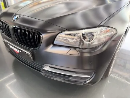 BMW f10 520d 랩핑 시공  사틴 블랙 완벽 변신 / 안산 화성 랩핑 전문 / 아지트클로버&카페아지트.7 / 경기 화성 남양