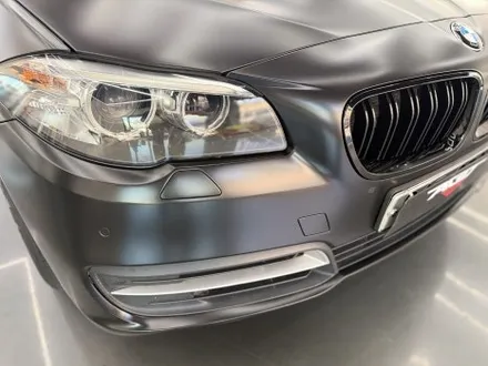 BMW f10 520d 랩핑 시공  사틴 블랙 완벽 변신 / 안산 화성 랩핑 전문 / 아지트클로버&카페아지트.7 / 경기 화성 남양