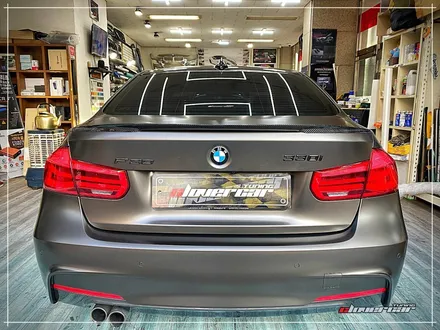 BMW m330i전체랩핑 에이버리 사틴다크바솔트전체래핑 [ 안산랩핑 ] 입니다. / 안산 상록구