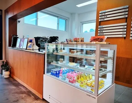 동탄 화성 안산 랩핑 카니발ka4 하이브리드 전체랩핑 아지트 클로버. 카페 아지트.7 시공! / 경기 화성 남양