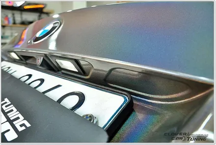 bmw f10 530i전체랩핑 기존랩핑 제거후 3m홀로그램랩핑 플립싸이키델릭전체랩핑 시공 [안산랩핑]입니다. / 안산 상록구