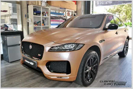 재규어F페이스전체랩핑 3m1080 사틴카라멜러스터전체랩핑 및 은색부위 블랙유광포인트랩핑 시공 [ 안산랩핑 ] 입니다. / 안산 상록구