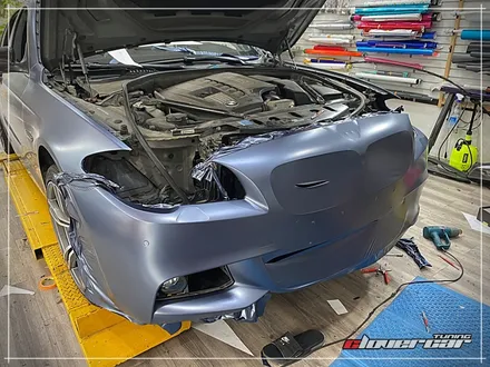 bmw528i전체랩핑 에이버리 사틴그레이블루메탈릭 전체래핑 시공 [ 안산랩핑 ] / 안산 상록구