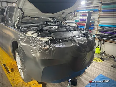 BMW m330i전체랩핑 에이버리 사틴다크바솔트전체래핑 [ 안산랩핑 ] 입니다. / 안산 상록구