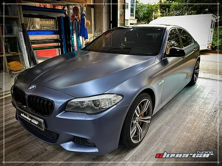 bmw528i전체랩핑 에이버리 사틴그레이블루메탈릭 전체래핑 시공 [ 안산랩핑 ] / 안산 상록구