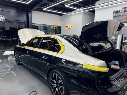 BMW 740i 투톤랩핑 시공 후기｜고광택 다크샴페인골드 듀오톤랩핑 (나이프리스 시공) / 화성랩핑 아지트클로버 / 경기 화성 남양