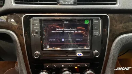폭스바겐 파사트 B7 RCD330Plus 앱 커넥트 오디오, 순정 후방 카메라 시공. / 경기 이천, 여주, 용인