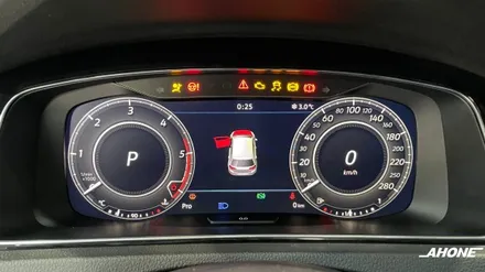 폭스바겐 골프7 1.6TDI 디지털 계기판 (버추얼 콕핏) 시공.