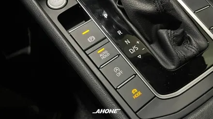 [AH-ONE] 폭스바겐 제타 오토 홀드, 클락션, 실내 LED 시공 및 편의 코딩 적용. / 경기 이천 부발