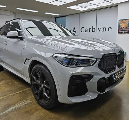 광교 랩핑, BMW X6 고광택 랩핑. 역동적인 매력을 가득 담은 사례. / 경기 화성