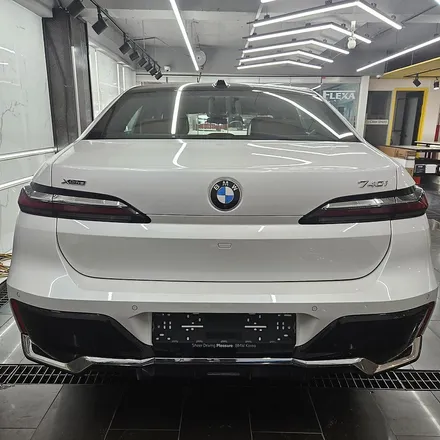 수원화성 랩핑/ppf 전문업체 bmw 740i 전체 크롬딜리트 랩핑 작업 / 경기 화성