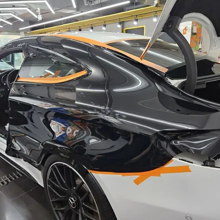 벤츠 c63 amg 블랙유광으로 고광택 전체 랩핑 수원 평택 / 경기 화성