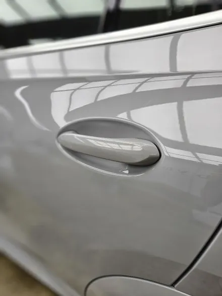 광교 랩핑, BMW X6 고광택 랩핑. 역동적인 매력을 가득 담은 사례. / 경기 화성