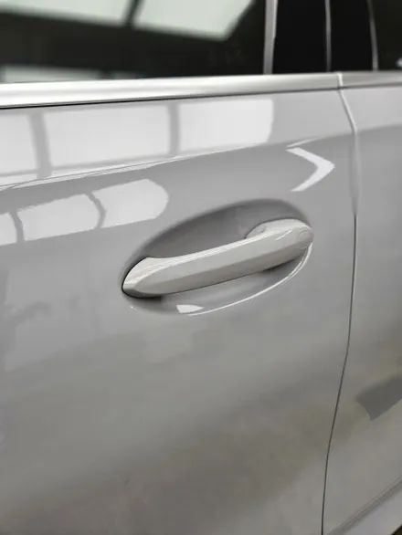 광교 랩핑, BMW X6 고광택 랩핑. 역동적인 매력을 가득 담은 사례. / 경기 화성
