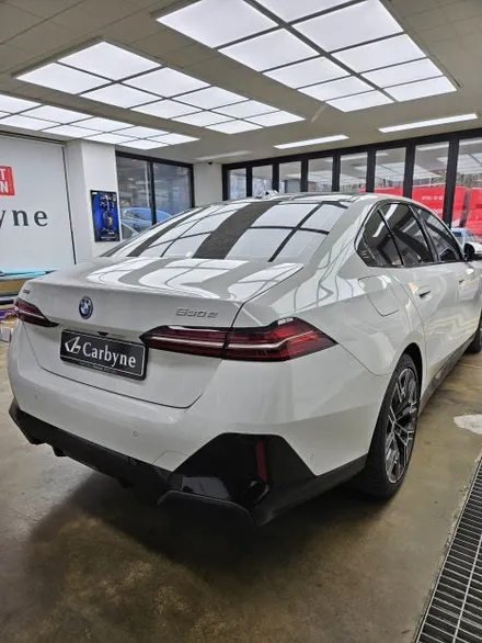 광교 PPF, BMW G60 5시리즈. 아쉽게 출고한 색상을 바꾸기로 결심. 블랙 PPF로 해결. / 경기 화성