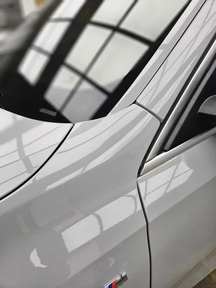 광교 랩핑, BMW X6 고광택 랩핑. 역동적인 매력을 가득 담은 사례. / 경기 화성